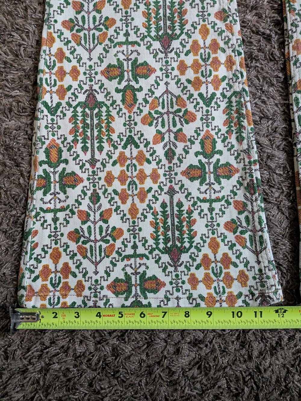 NWT Wrangler Fierce Flare High Rise Festival Multicolor Print 32" Jeans Sz 10 - Picture 5 of 8